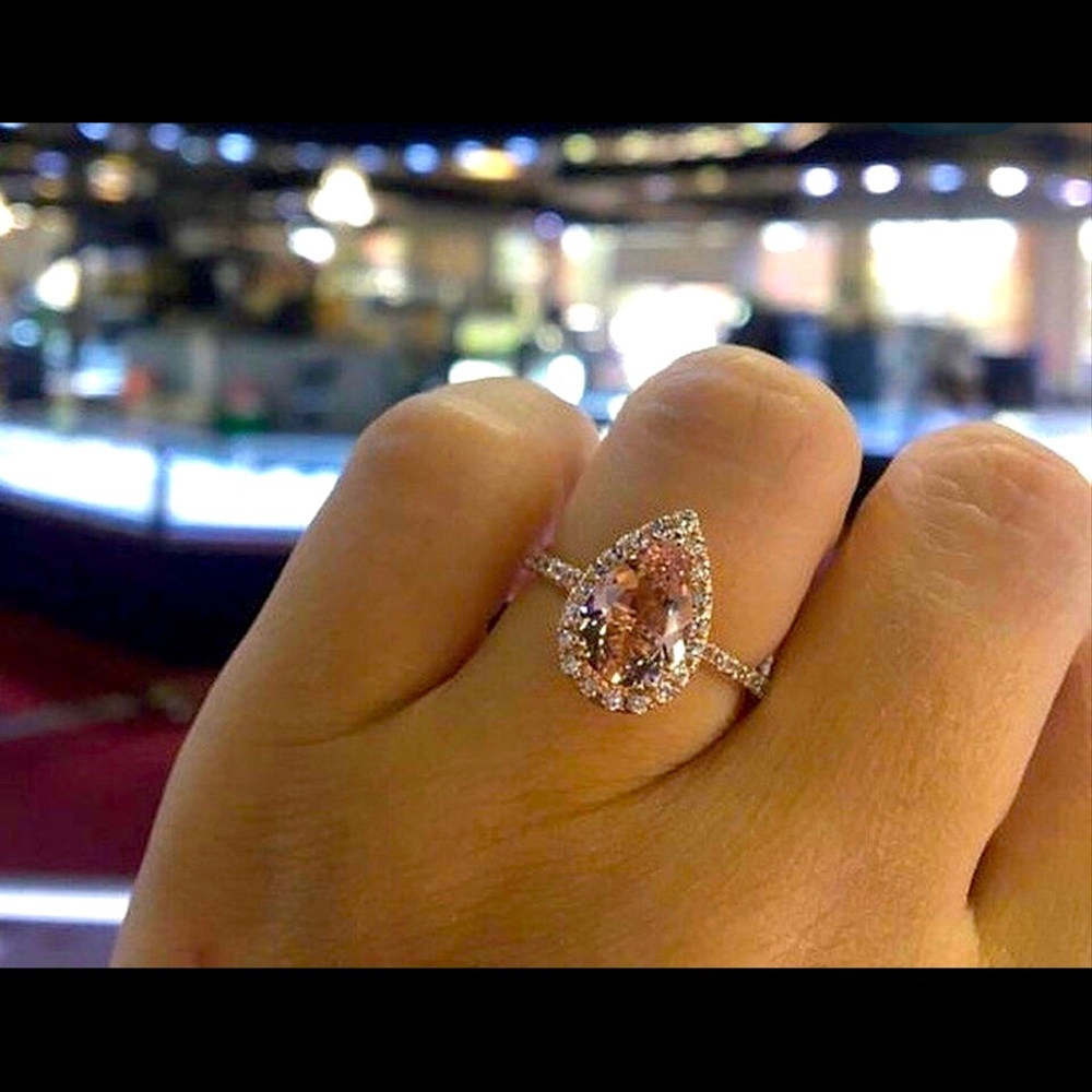 14 kt Rose Gold Morganite & CZ Diamond Halo Ring - Picture 5 of 5